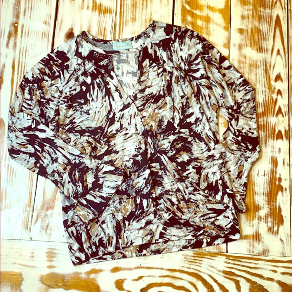 Veronica M Black & Tan Long Sleeve Top Size Small